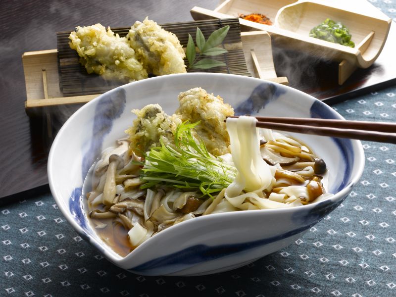 金トビ名古屋きしめん 認定製品 食の3重丸